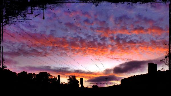 encore un coucher de soleil vers le hameau des Hézettes